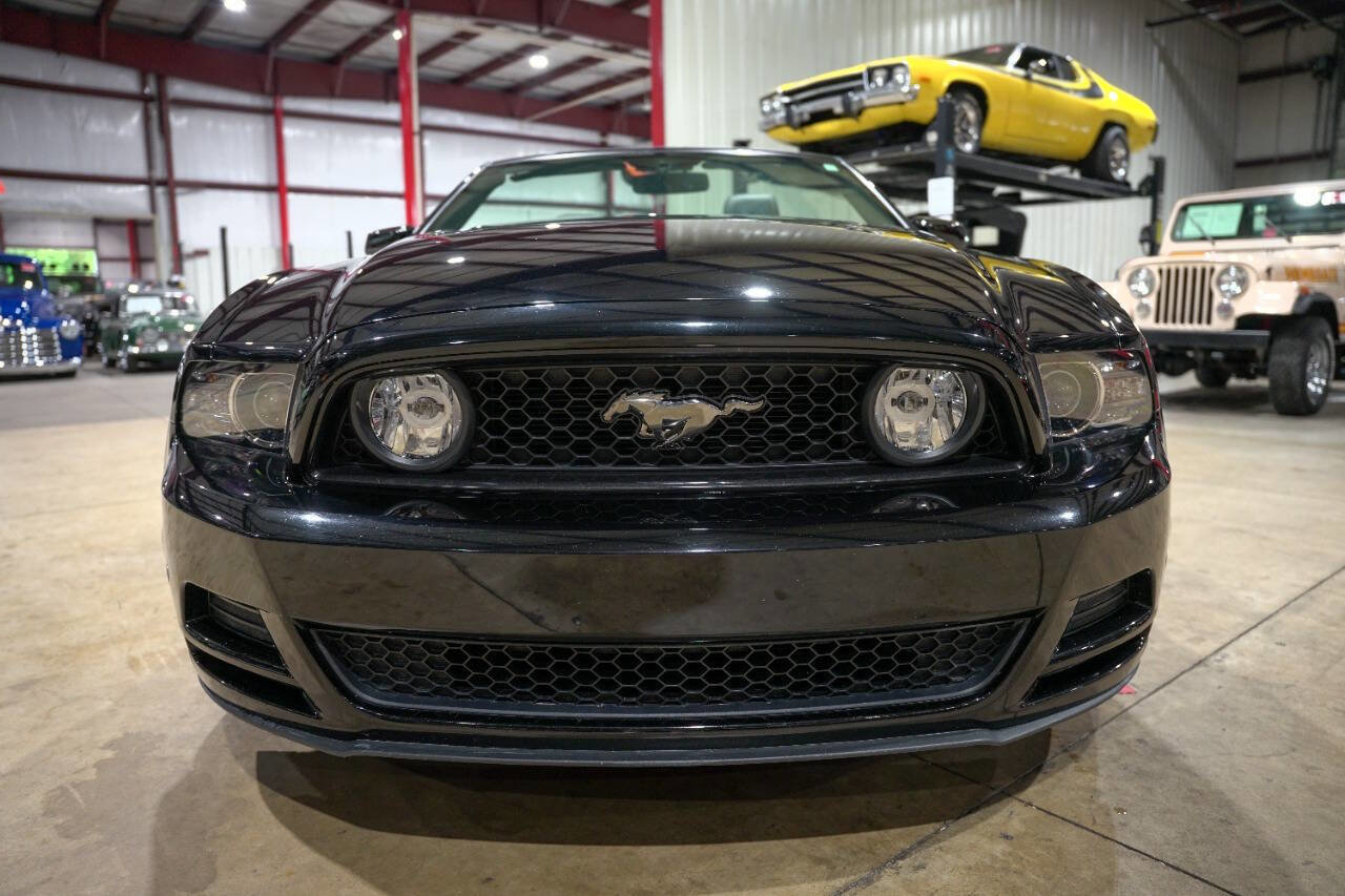 Used 2014 Ford Mustang GT Premium w/ Equipment Group 401A image 13