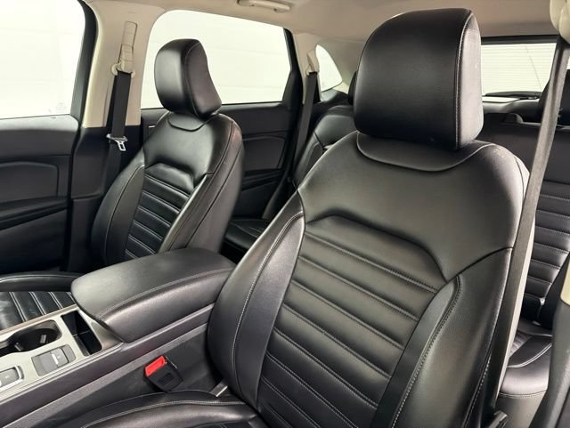 Used 2023 Ford Edge SEL AWD/4WD image 23