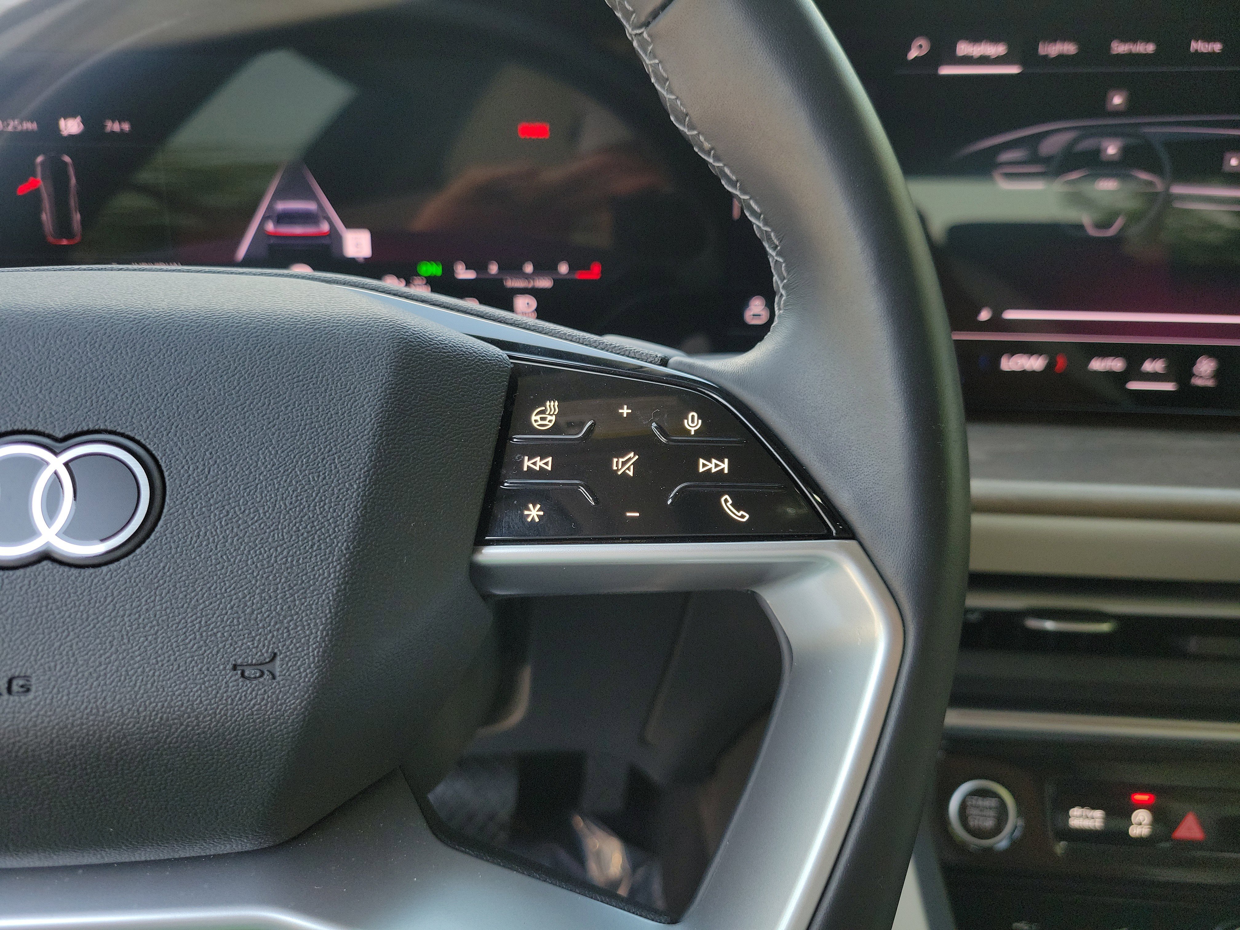 Used 2025 Audi Q5 Premium Plus w/ Premium Plus image 29