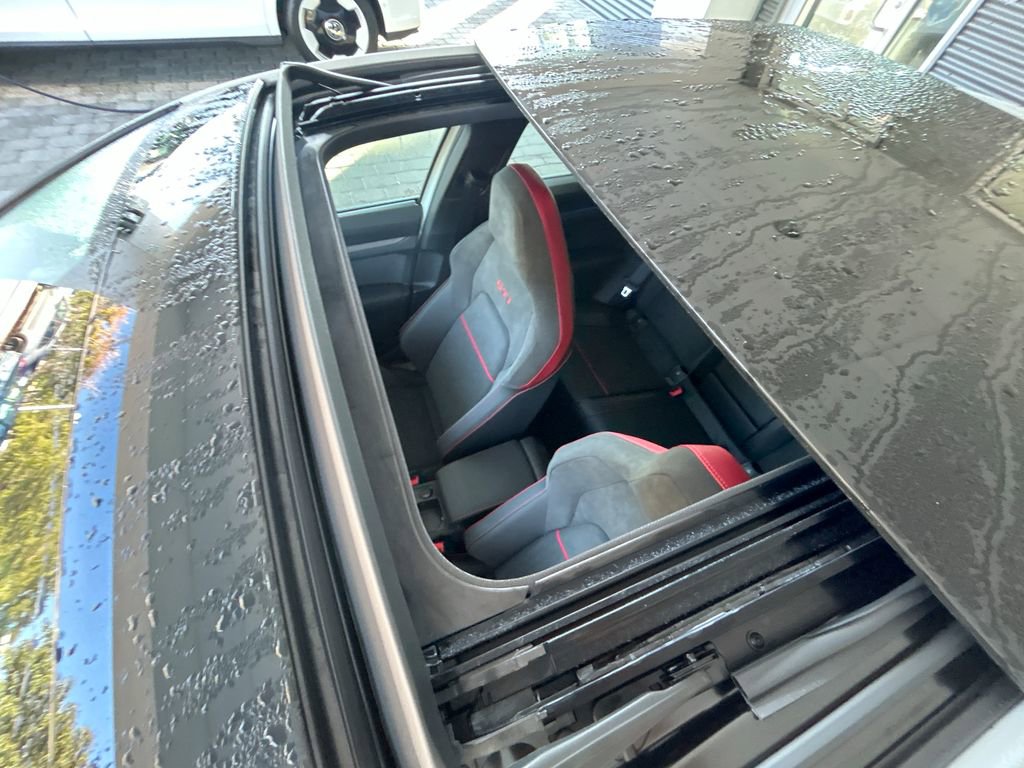New 2026 Volkswagen GTI SE image 48