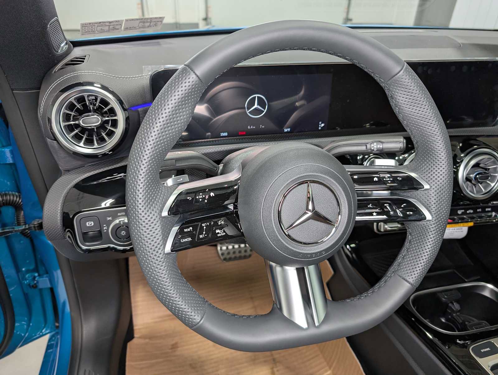New 2025 Mercedes-Benz CLA 250 4MATIC image 32