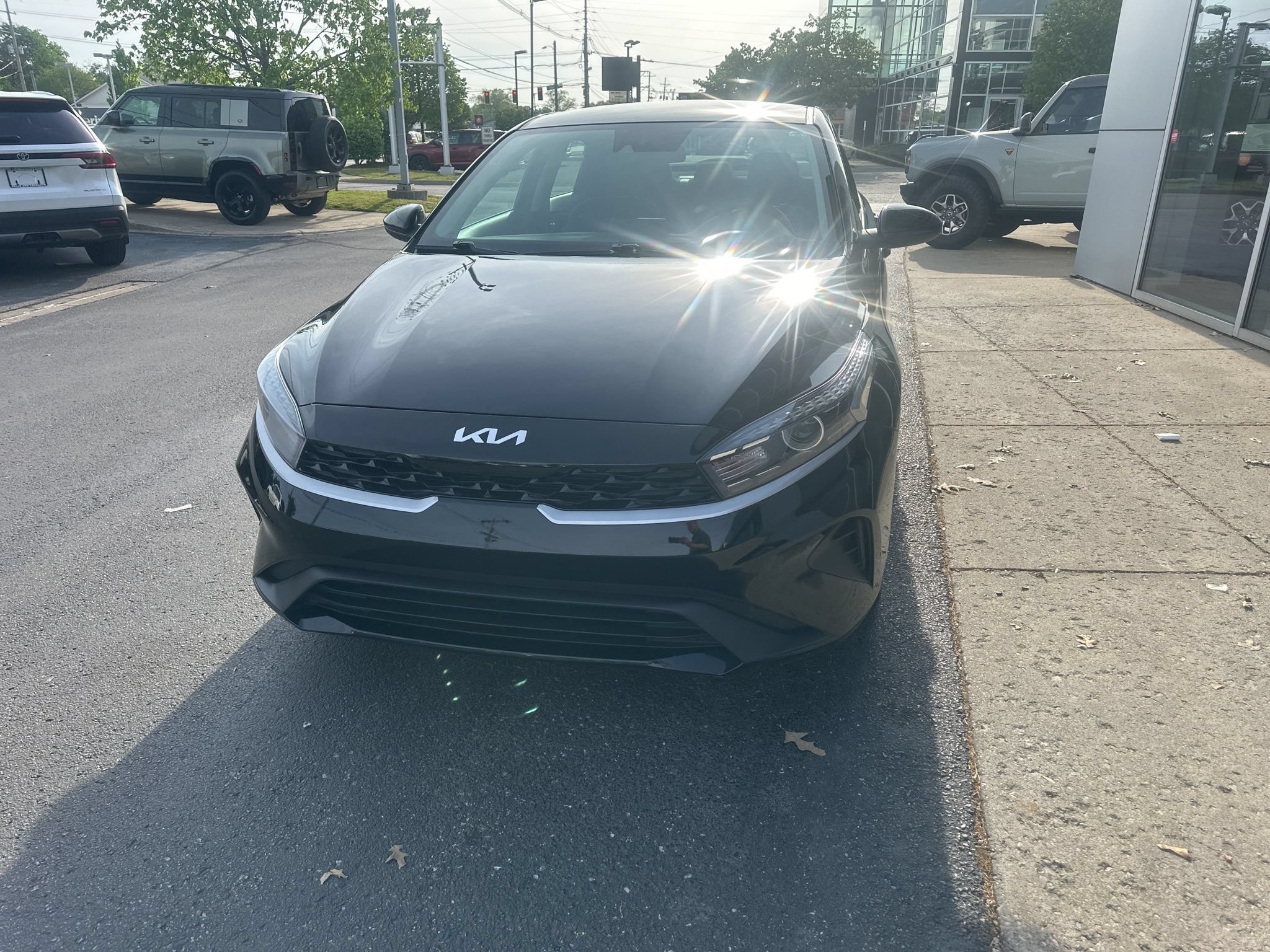 Used 2024 Kia Forte LXS FWD image 7