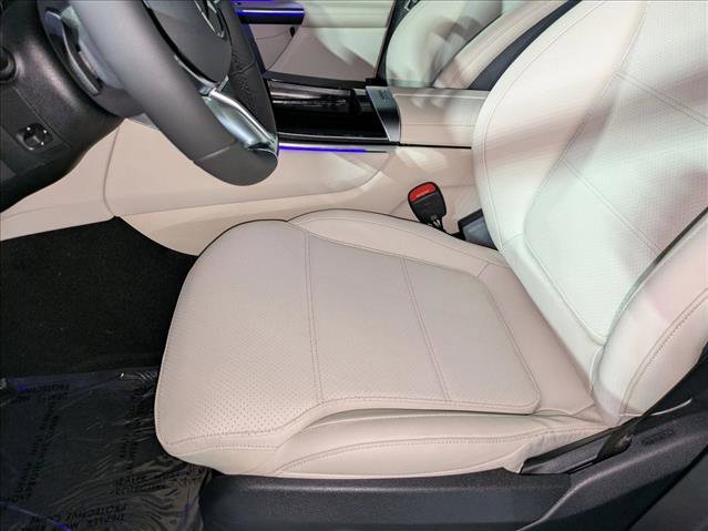 New 2026 Mercedes-Benz GLC 300 image 4