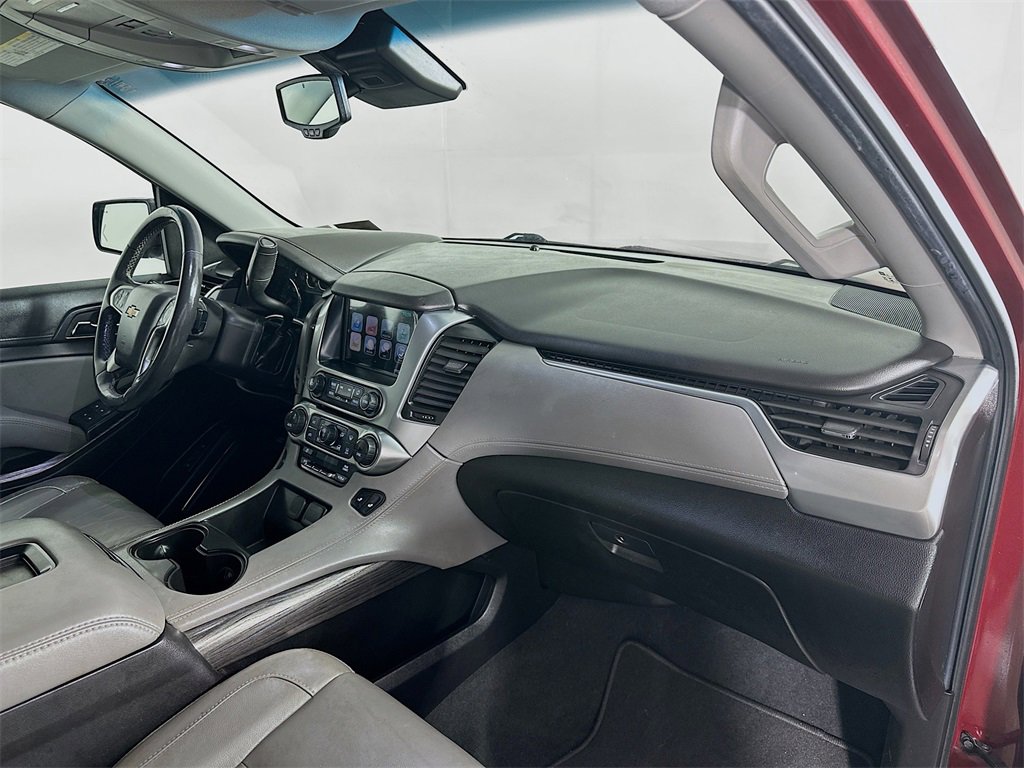 Used 2019 Chevrolet Tahoe LT w/ LT Signature Package image 32