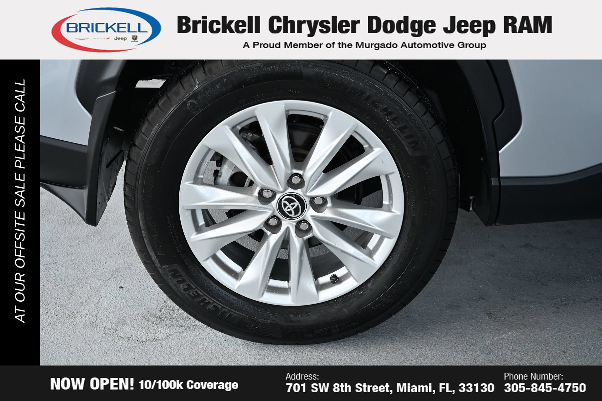 Used 2024 Toyota Corolla Cross LE w/ Moonroof Package FWD image 36