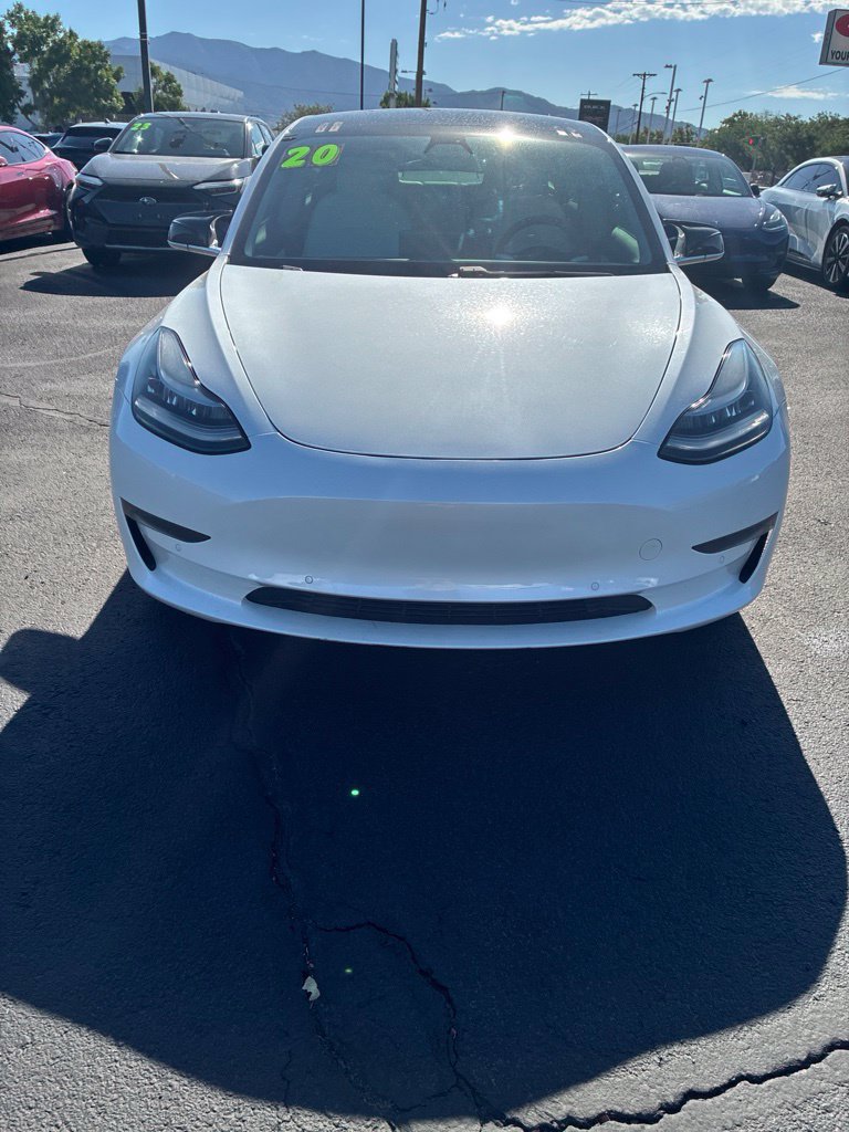 Used 2020 Tesla Model 3 Standard Range Plus RWD image 1