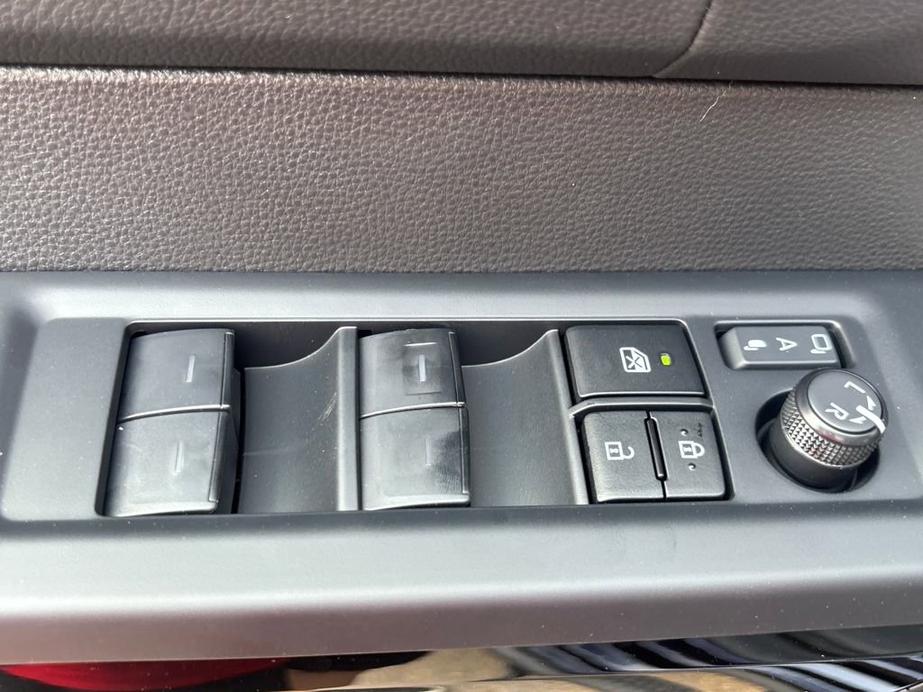 New 2026 Toyota Tundra Limited image 8