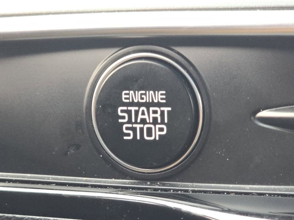 Used 2025 Kia K5 GT w/ GT1 Package image 34