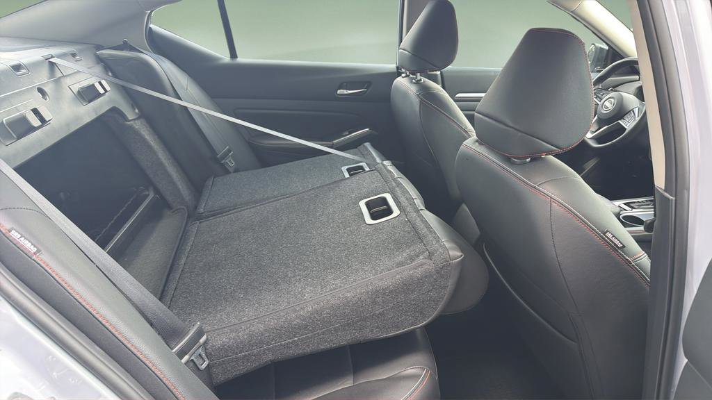 Certified 2025 Nissan Altima 2.5 SR w/ SR Premium Package image 15