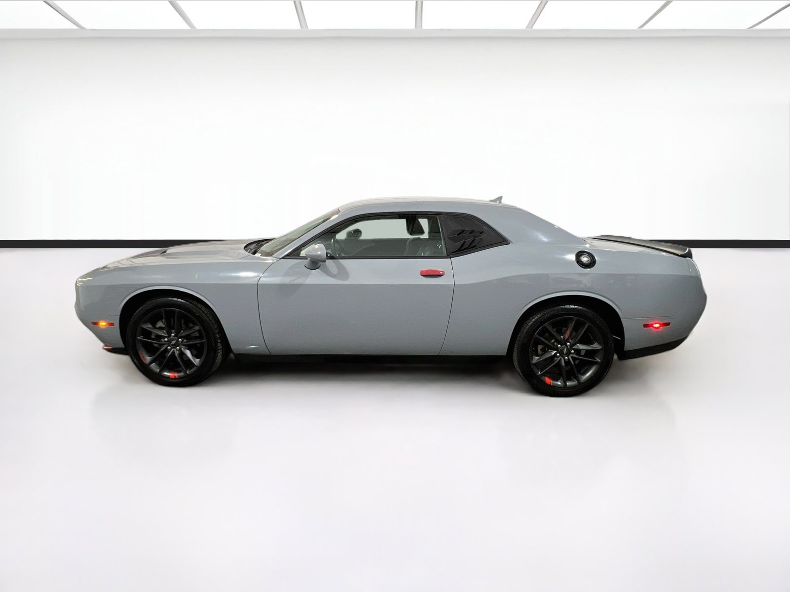 Used 2021 Dodge Challenger SXT w/ Plus Package AWD/4WD image 23