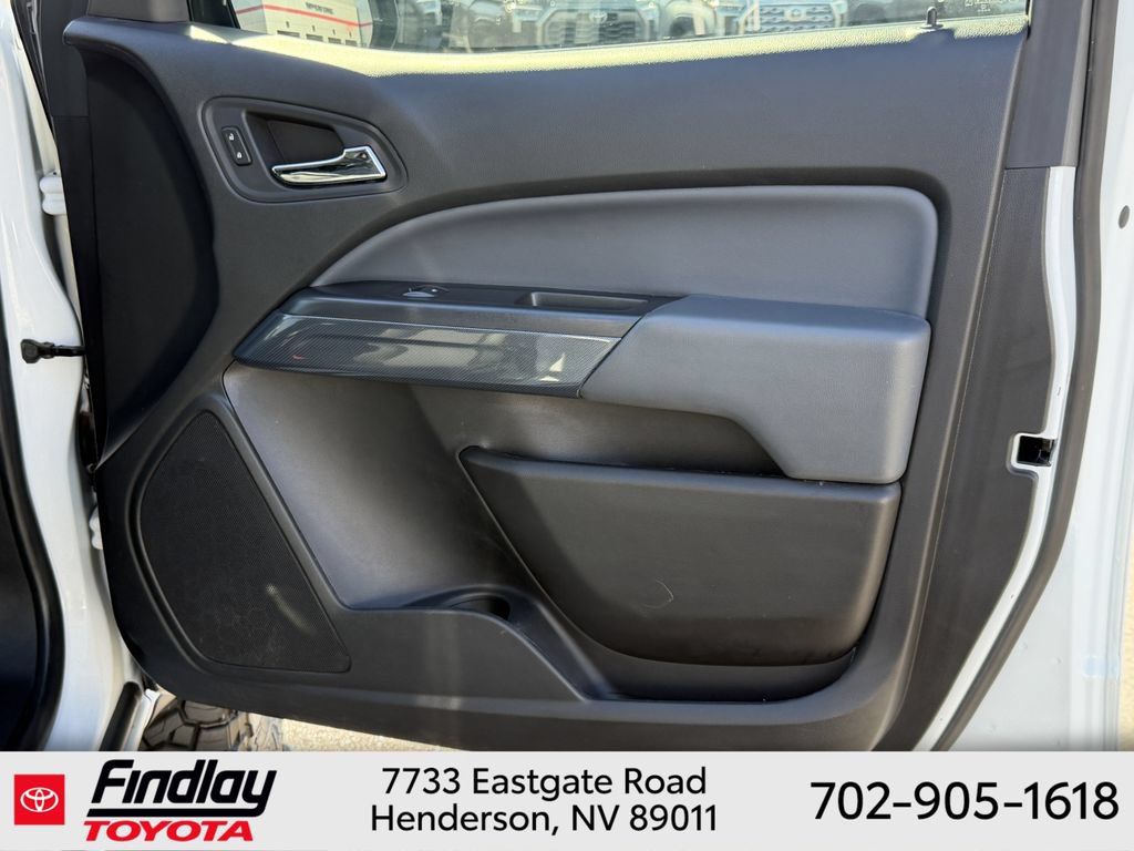 Used 2019 Chevrolet Colorado Z71 AWD/4WD image 16