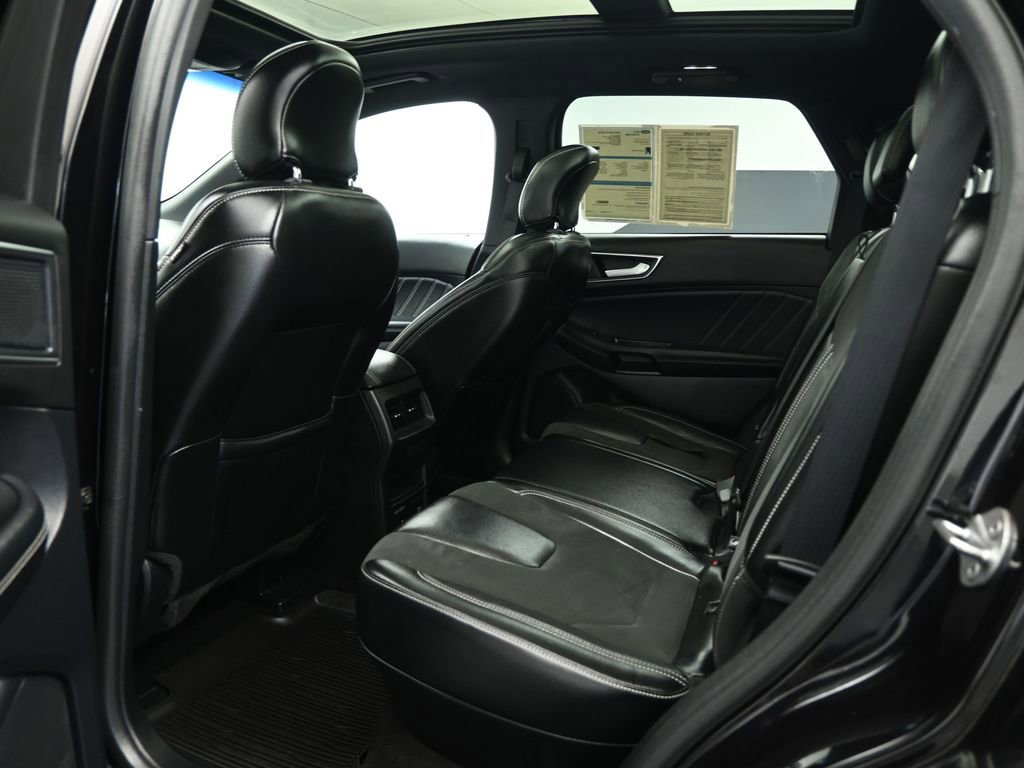 Certified 2019 Ford Edge ST w/ Equipment Group 401A image 20