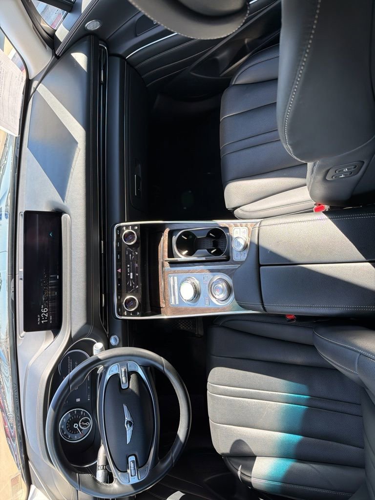 Used 2024 Genesis GV80 2.5T image 16