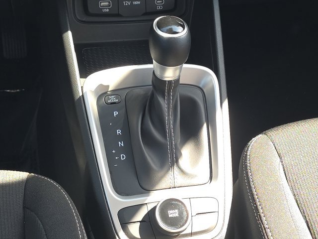 Certified 2024 Hyundai Venue SEL FWD image 14