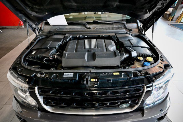 Used 2016 Land Rover LR4 HSE Silver Edition AWD/4WD image 49