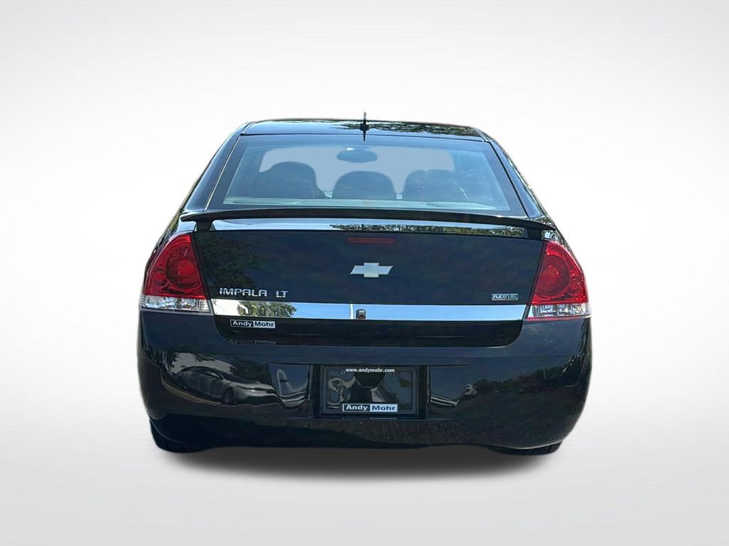 Used 2011 Chevrolet Impala LT w/ Luxury Edition Package FWD image 6
