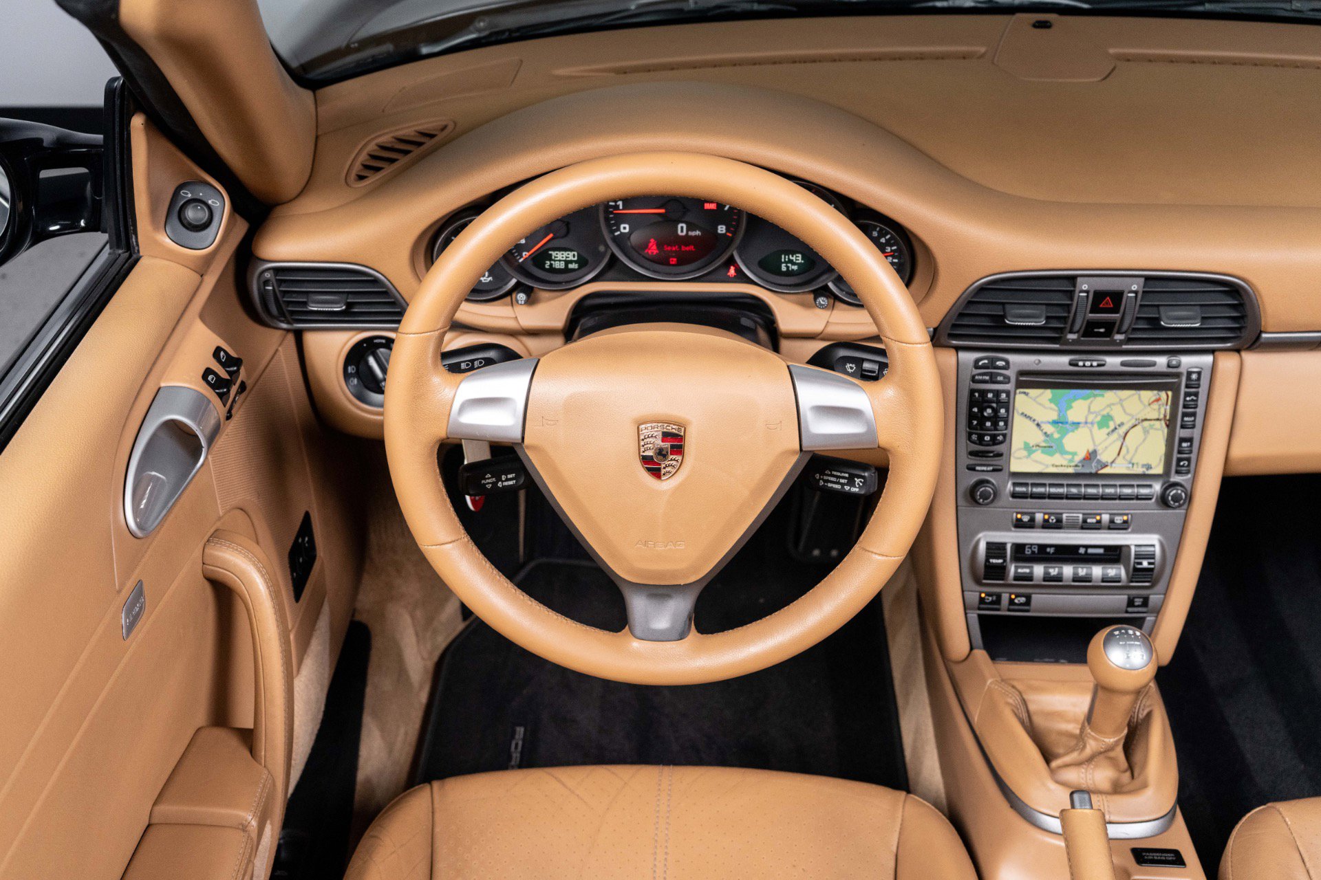 Used 2006 Porsche 911 Carrera RWD image 75