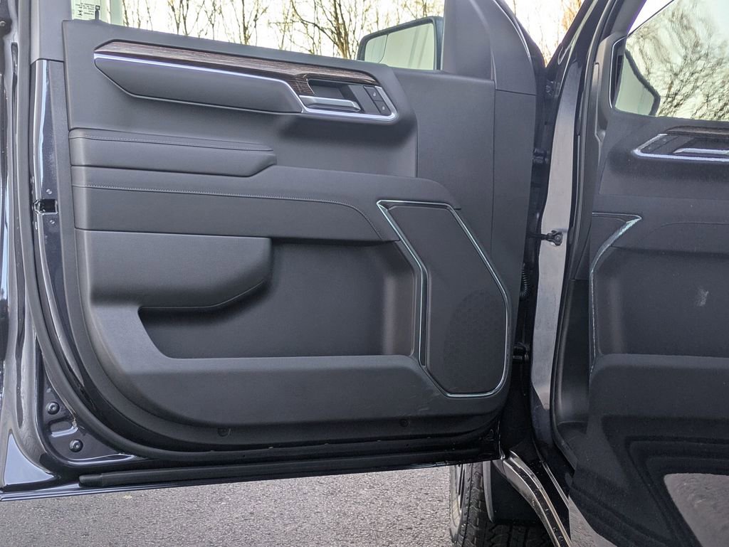 New 2026 GMC Sierra 1500 Elevation image 11