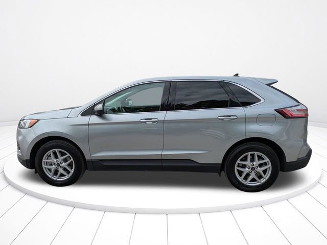 Used 2024 Ford Edge SEL image 7