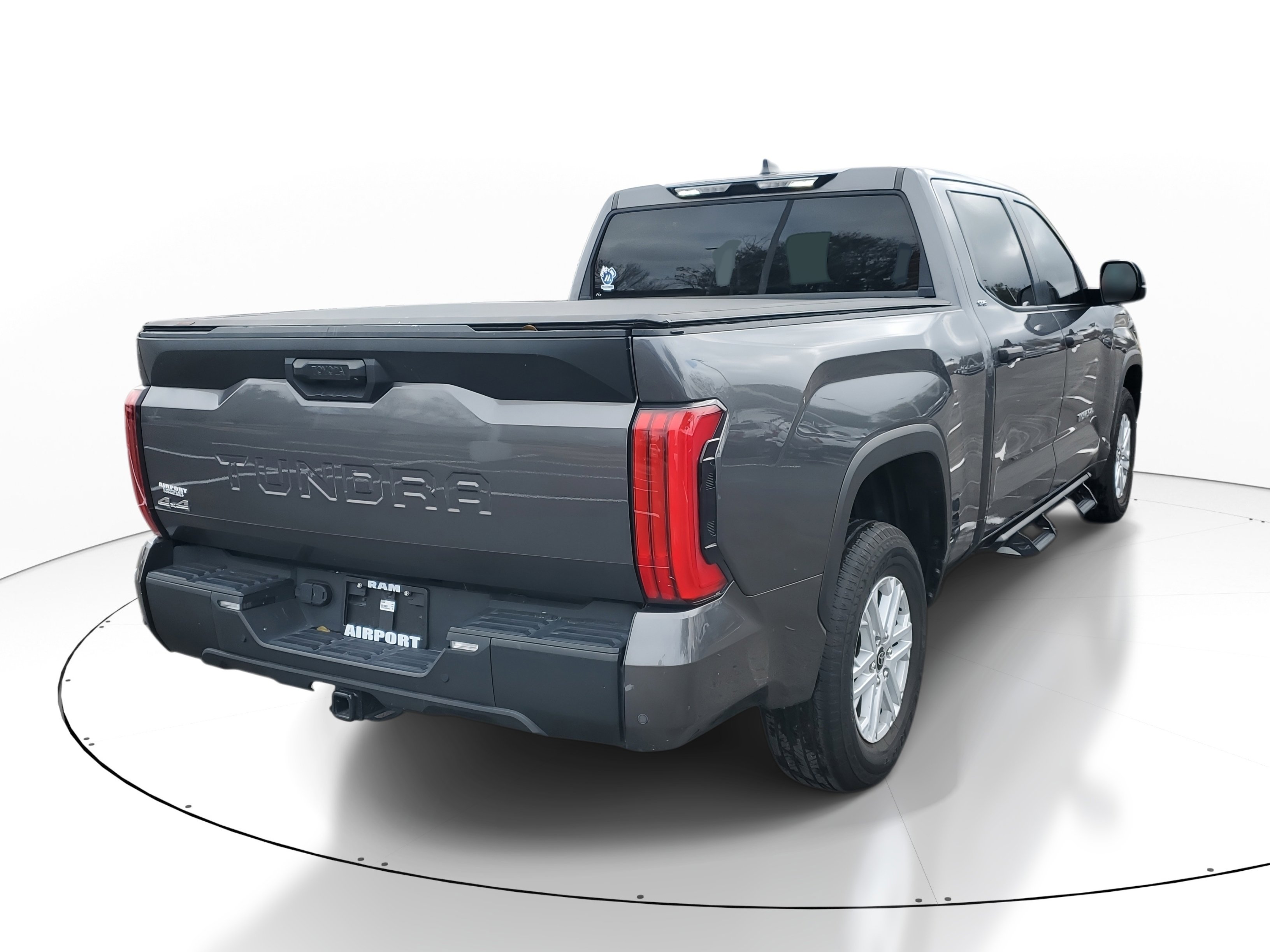Used 2024 Toyota Tundra SR5 image 4