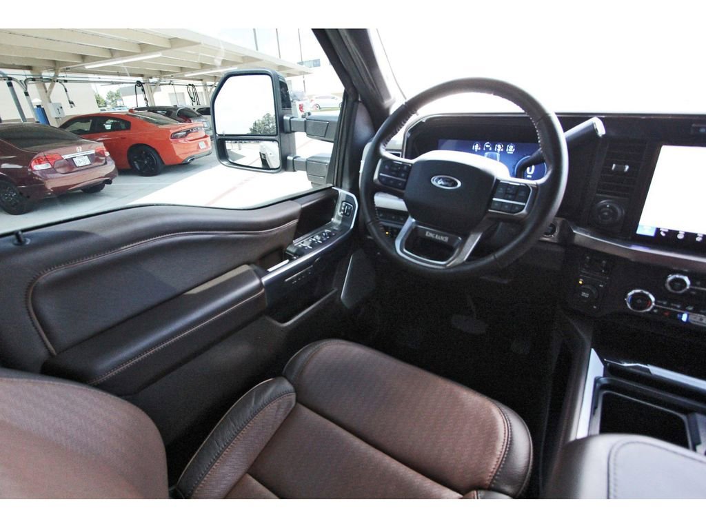 Used 2024 Ford F350 King Ranch w/ FX4 Off-Road Package AWD/4WD image 11