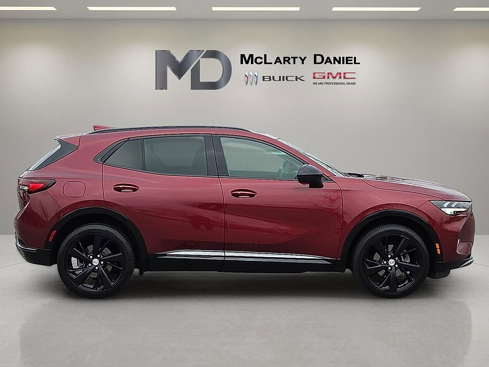 Used 2021 Buick Envision Preferred image 6