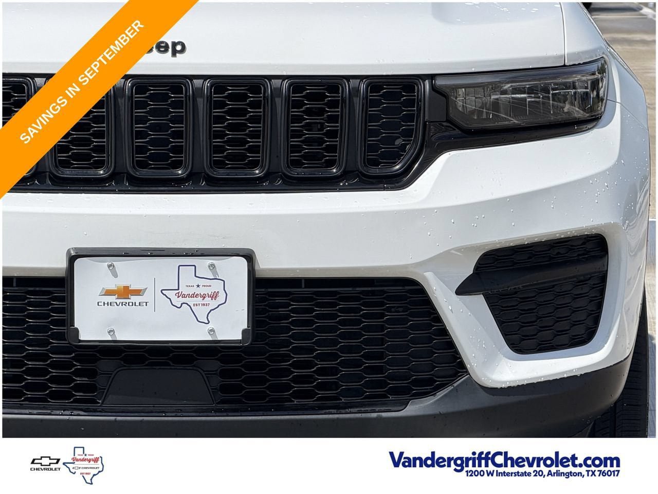 Used 2023 Jeep Grand Cherokee Altitude RWD image 6