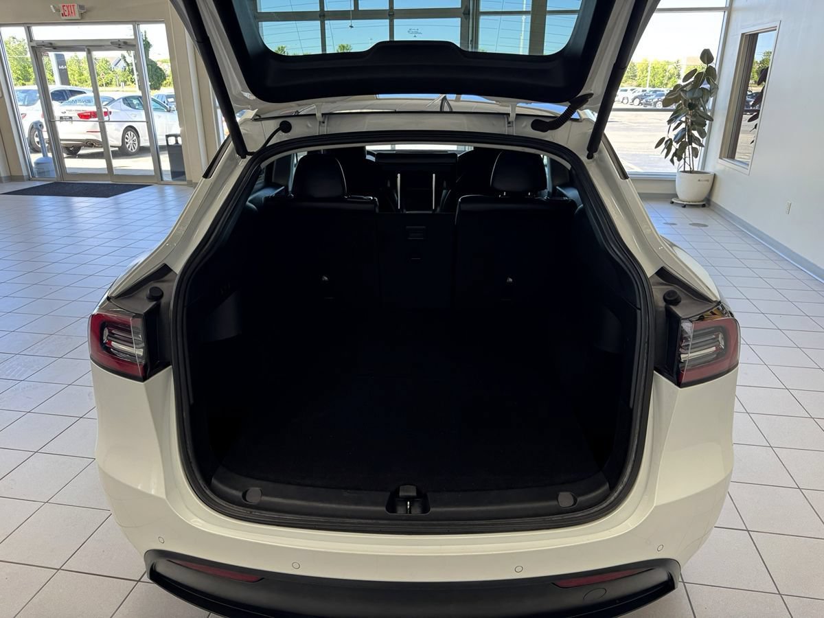 Used 2021 Tesla Model Y Long Range AWD/4WD image 84