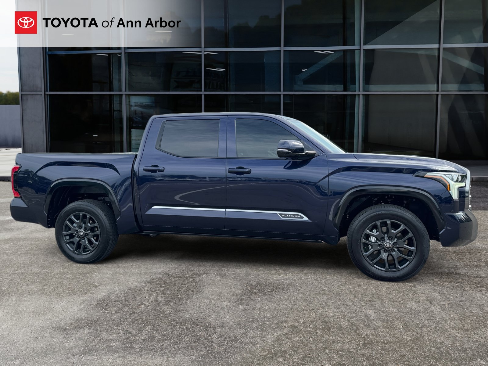 Used 2026 Toyota Tundra Platinum AWD/4WD image 12
