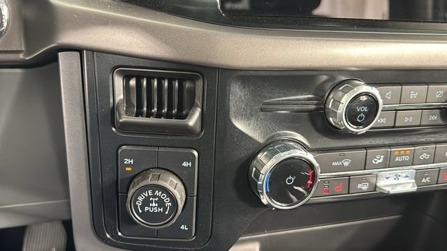 Used 2024 Ford F150 XLT w/ Equipment Group 302A MID image 27
