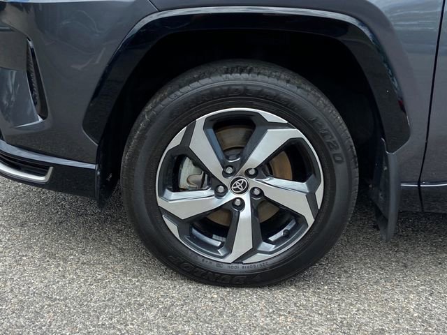 Used 2024 Toyota RAV4 SE w/ Weather & Moonroof Package AWD/4WD image 11