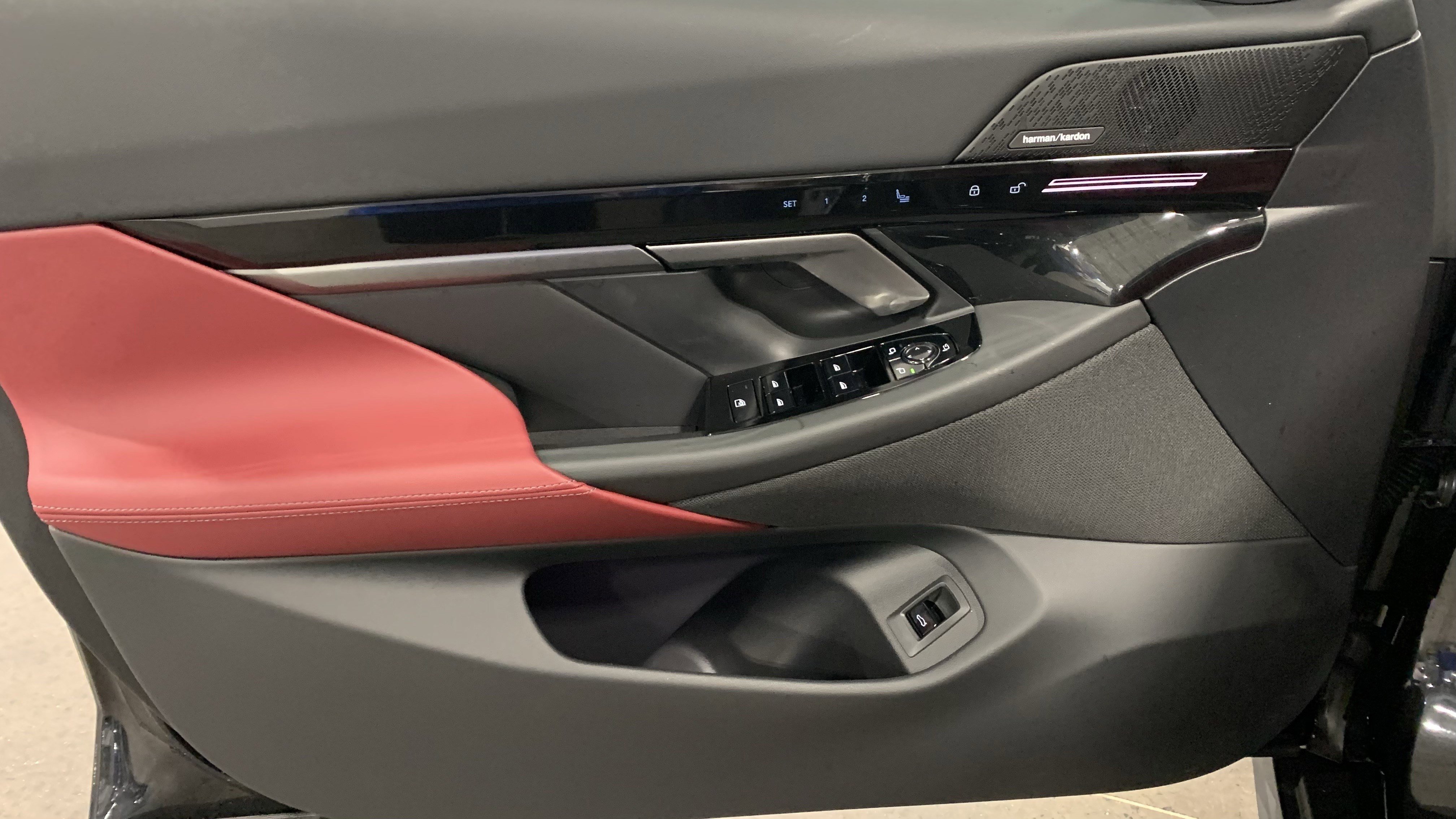 Used 2026 BMW 530i image 15