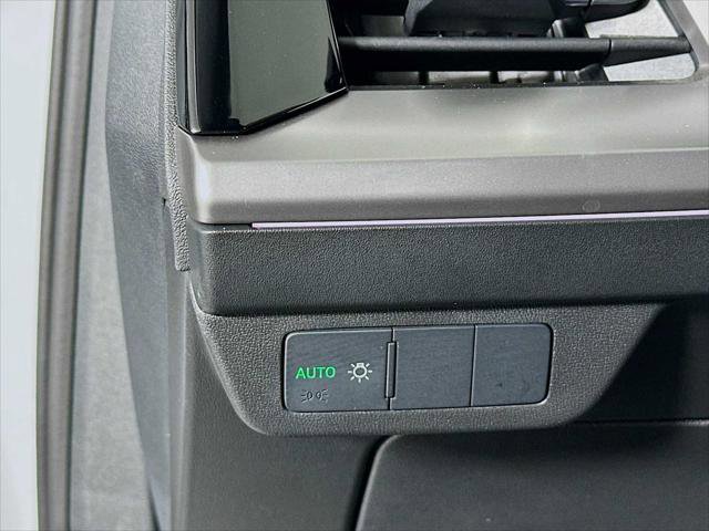 Certified 2023 Audi Q4 e-tron Premium w/ Premium Plus RWD image 10