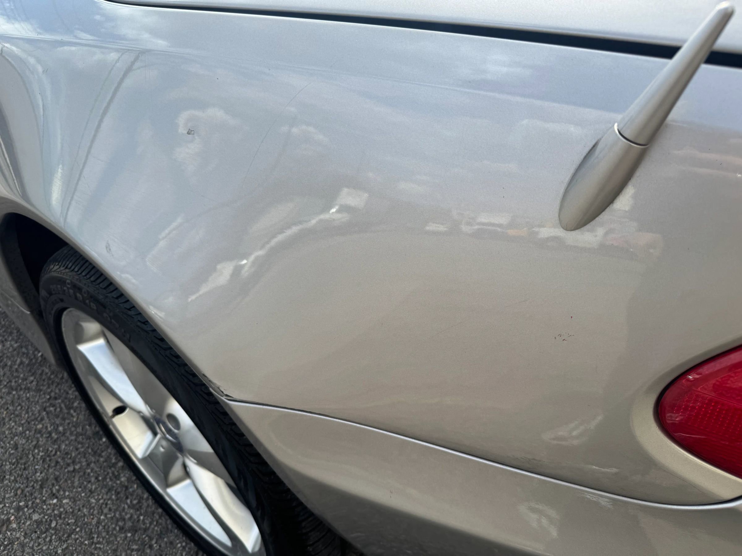 Used 2004 Mercedes-Benz SL 600 image 20