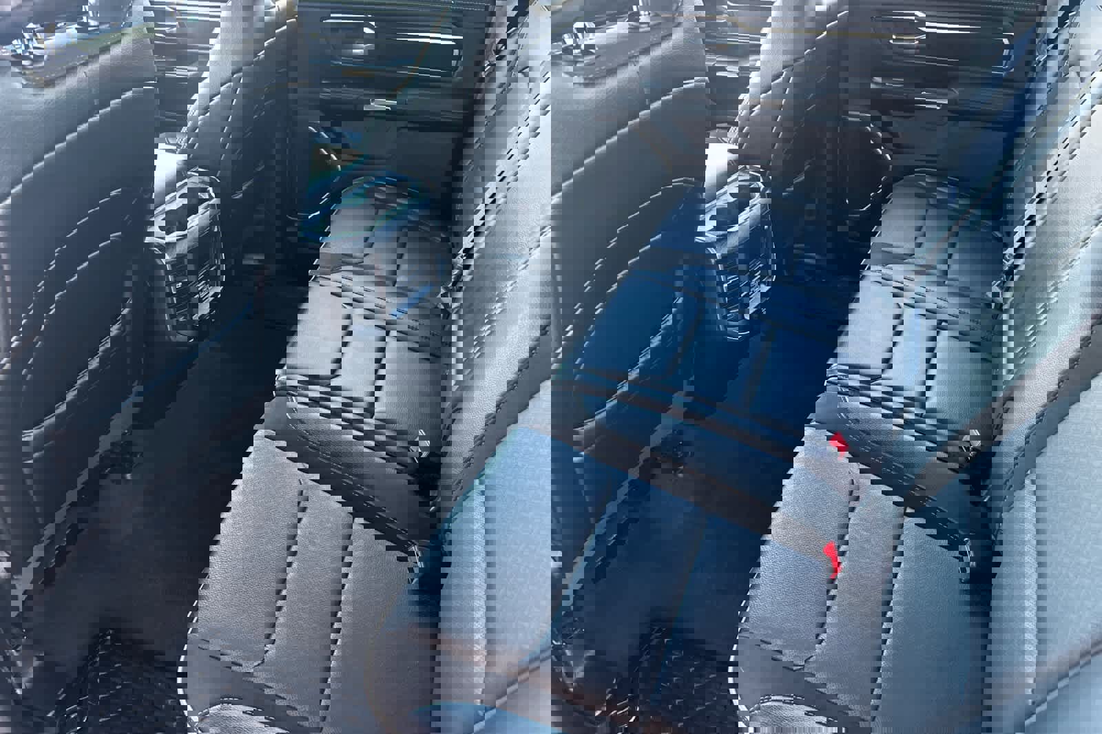 Used 2024 RAM 1500 Laramie image 11