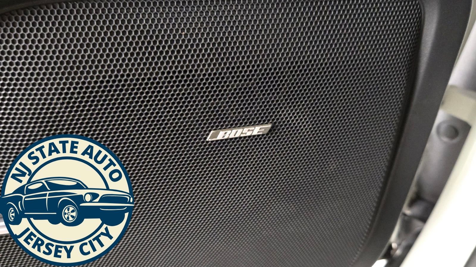 Used 2018 Porsche Cayenne Platinum Edition image 23