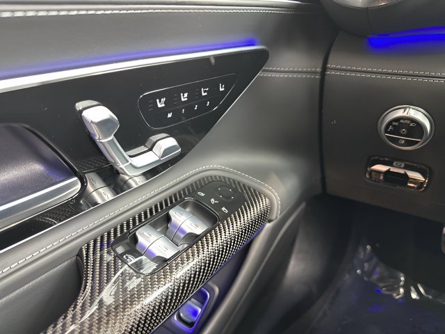 Certified 2022 Mercedes-Benz SL 63 AMG 4MATIC image 15