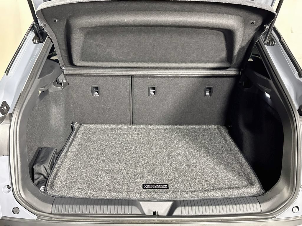 Certified 2026 Volkswagen ID.4 Pro AWD/4WD image 23