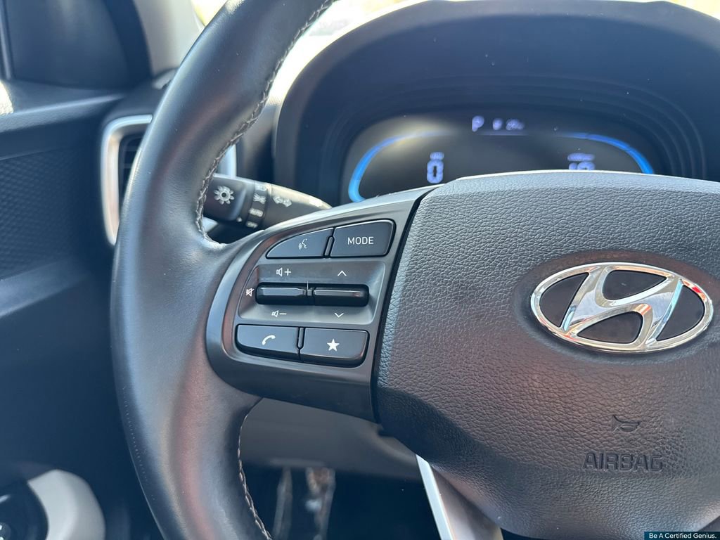 Certified 2023 Hyundai Venue SEL image 46