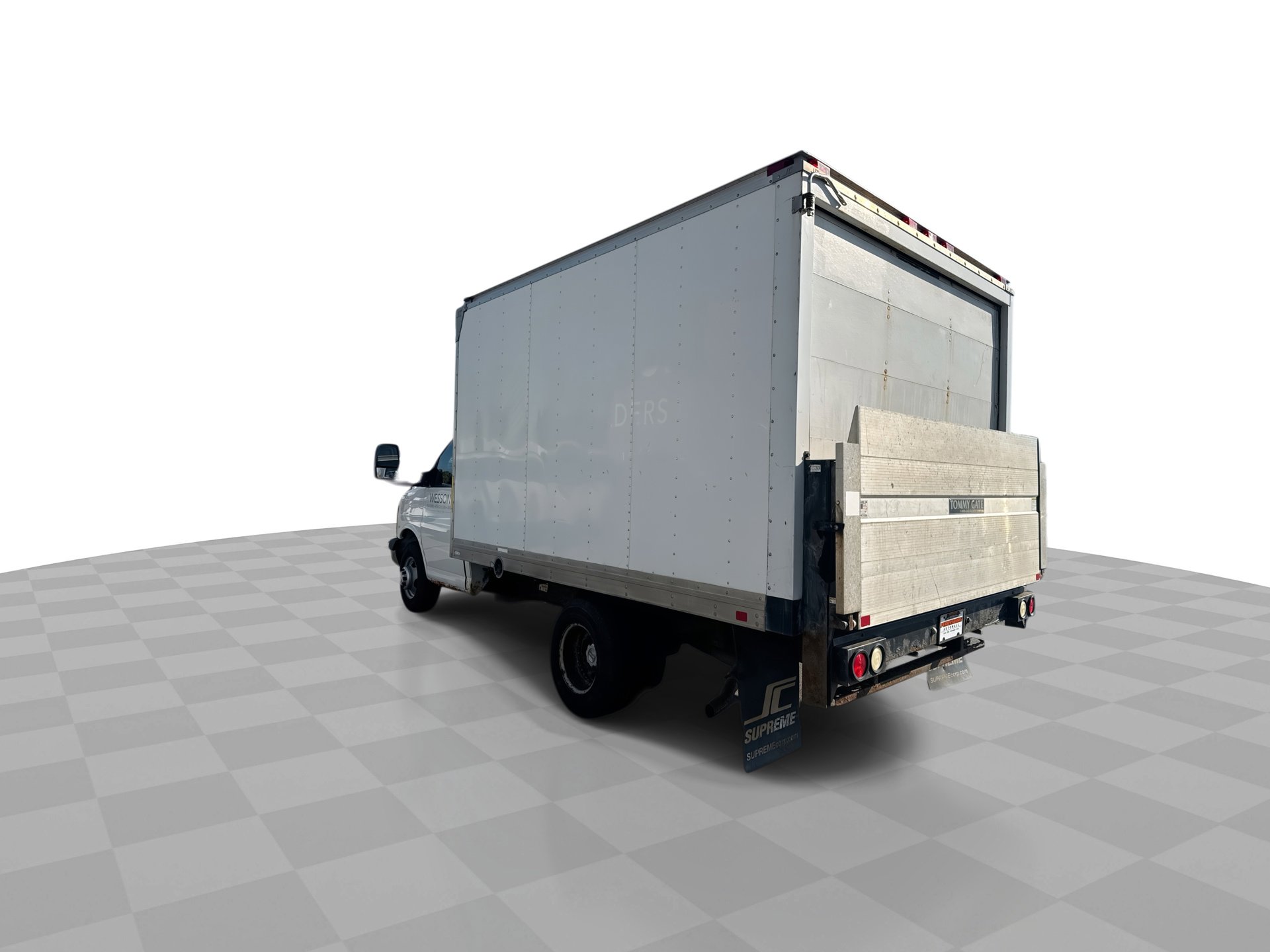 Used 2012 Chevrolet Express 3500 image 6