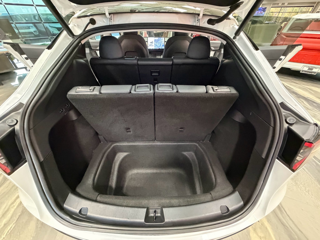 Used 2021 Tesla Model Y Long Range AWD/4WD image 48