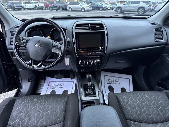 Used 2022 Mitsubishi Outlander Sport LE image 13