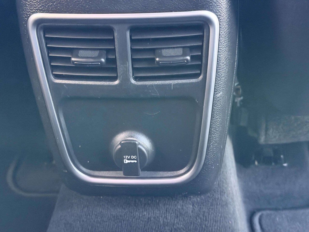 Used 2011 Chrysler 300 Limited RWD image 23