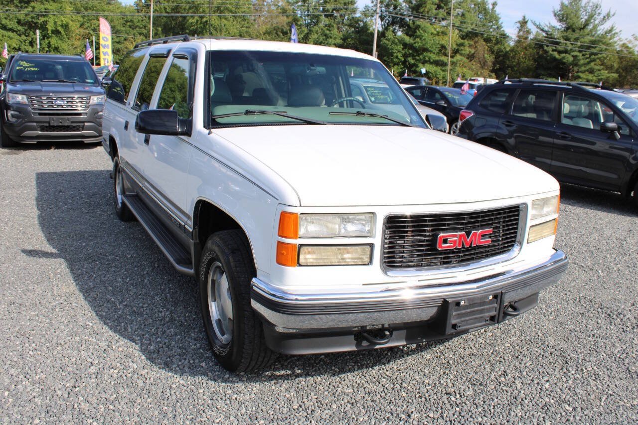 Used 1999 GMC Suburban 4WD w/ Marketing Opt Pkg 3 image 6