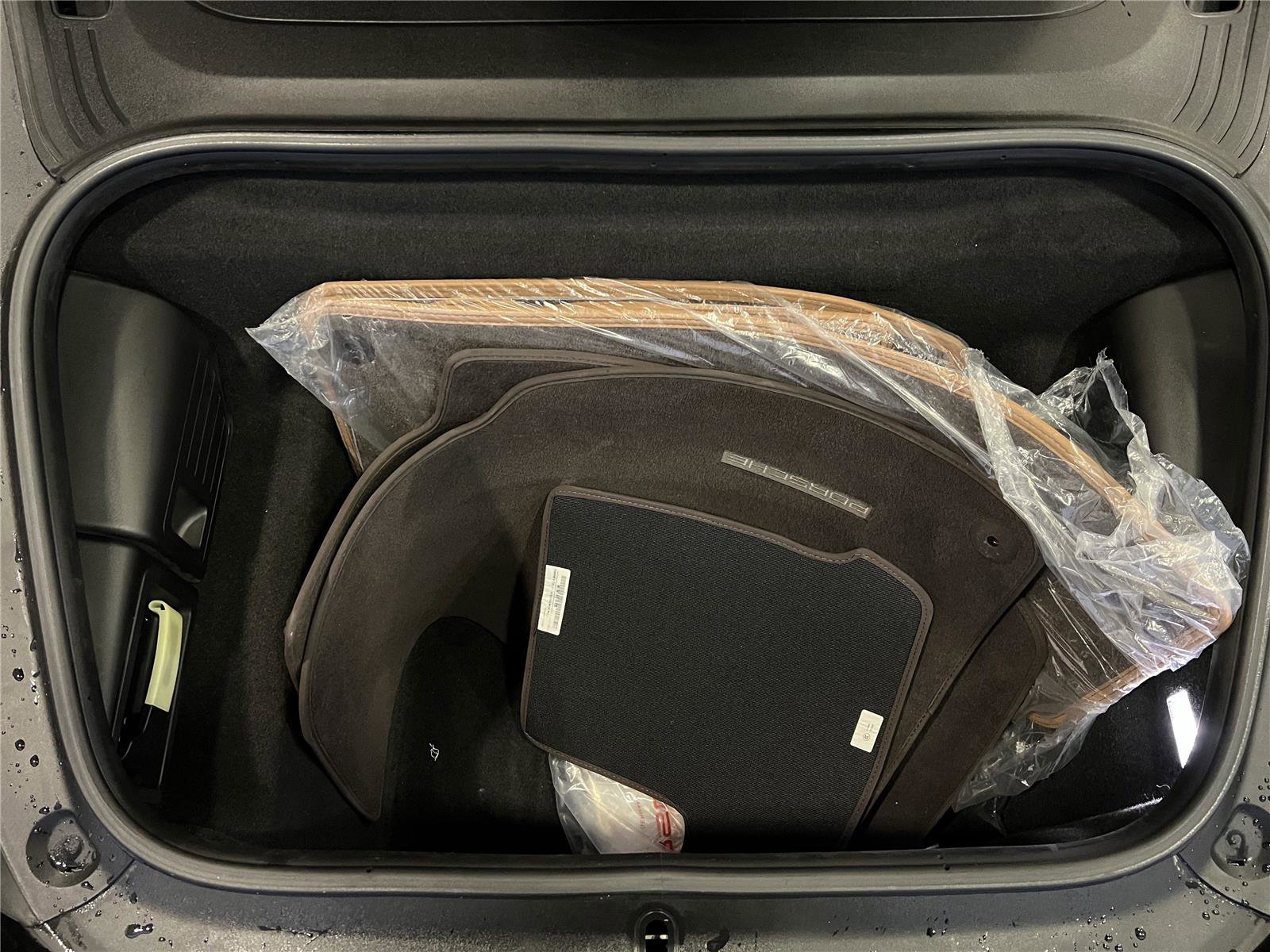 Certified 2019 Porsche 911 Turbo image 27