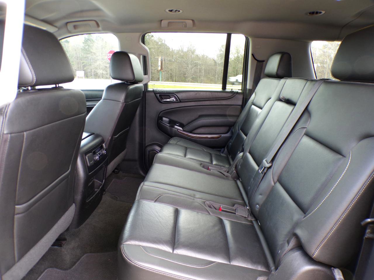 Used 2018 Chevrolet Suburban LT RWD image 42