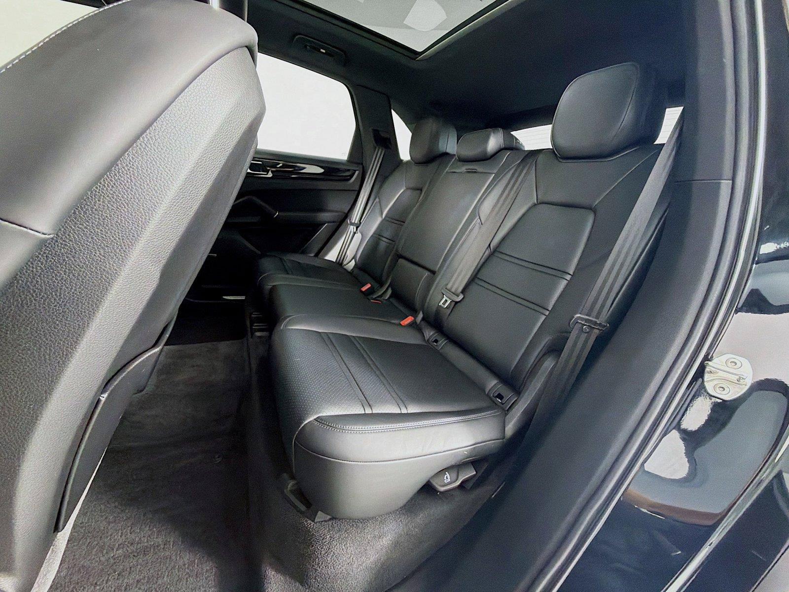 Certified 2023 Porsche Cayenne S AWD/4WD image 23
