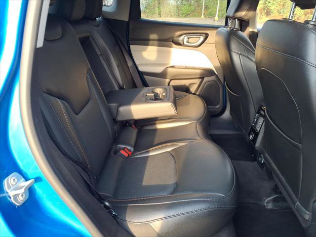 Used 2022 Jeep Compass Limited AWD/4WD image 9