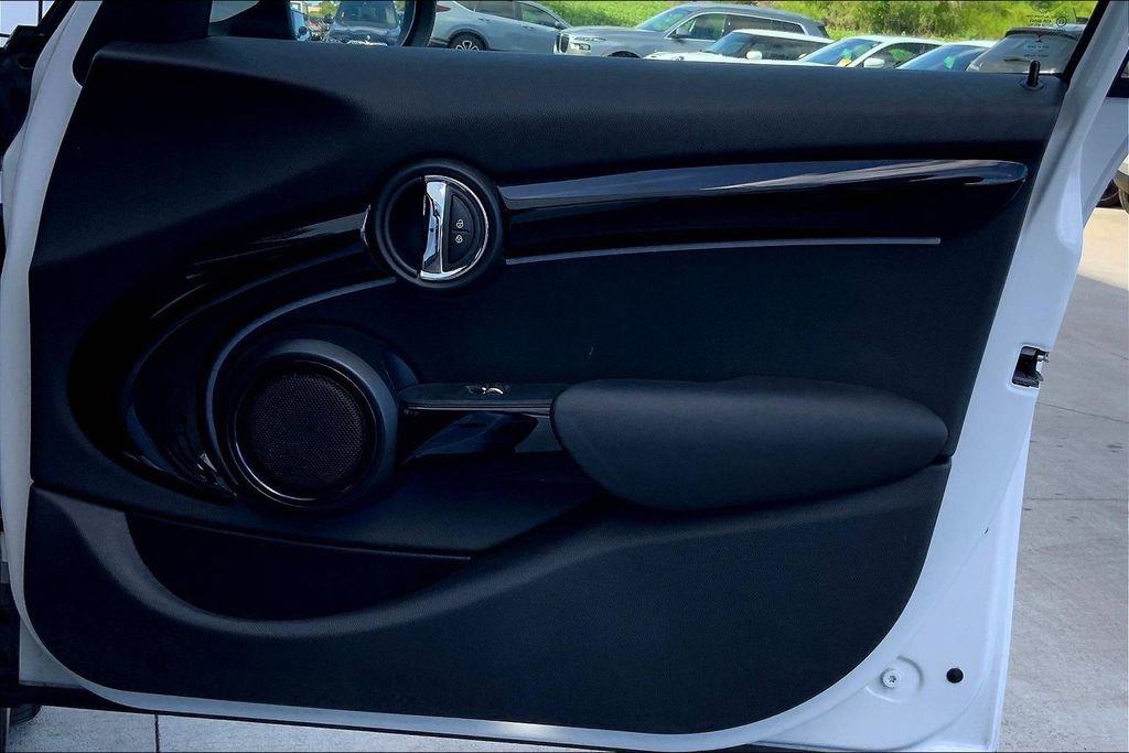 Certified 2023 MINI Cooper S image 24