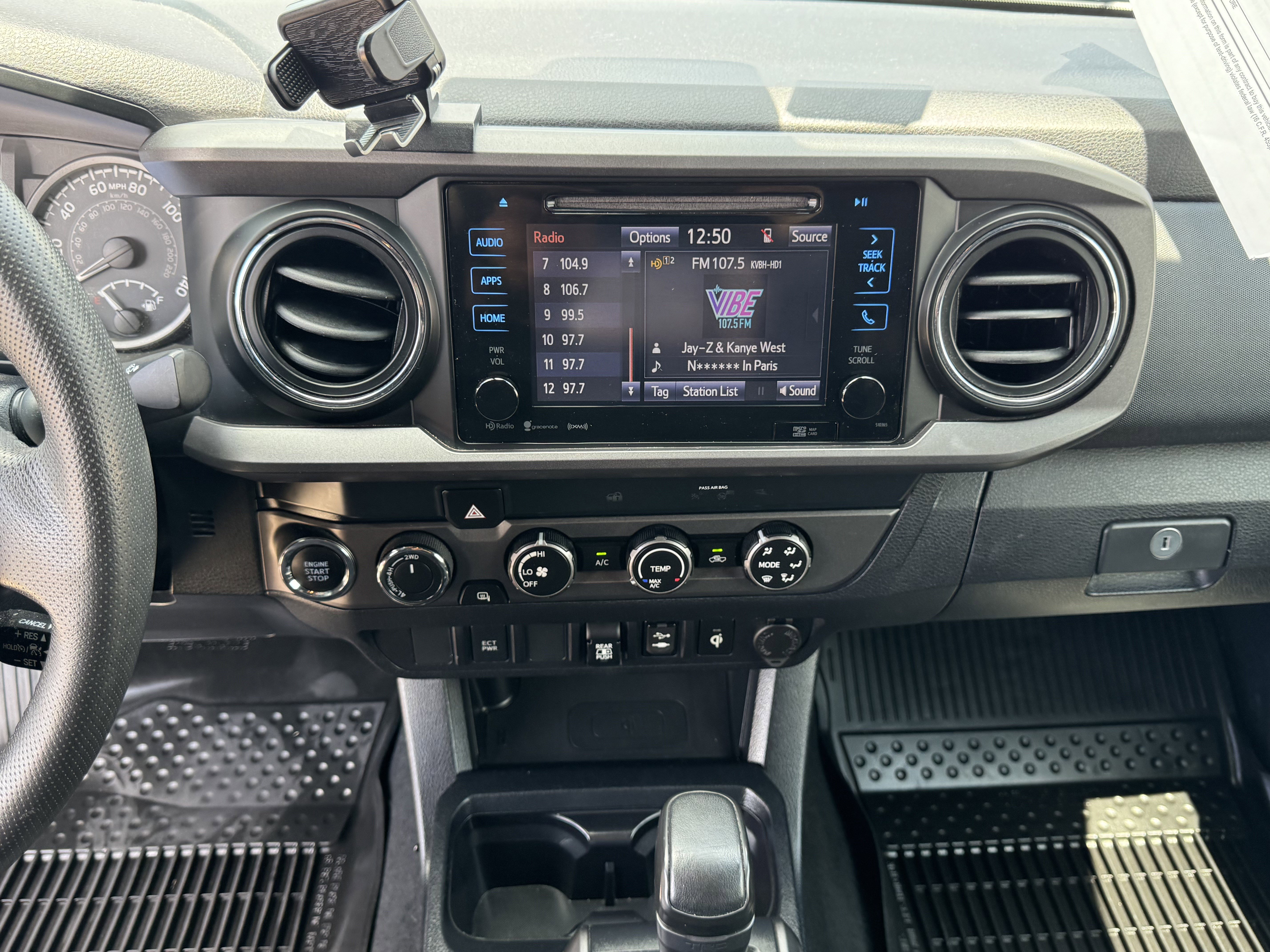 Used 2019 Toyota Tacoma TRD Sport image 18